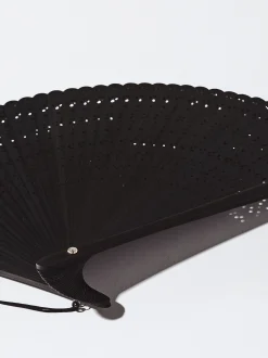 Bamboo Perforated Fan|Parfois Hot