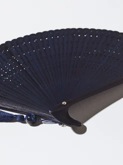 Bamboo Perforated Fan|Parfois Best