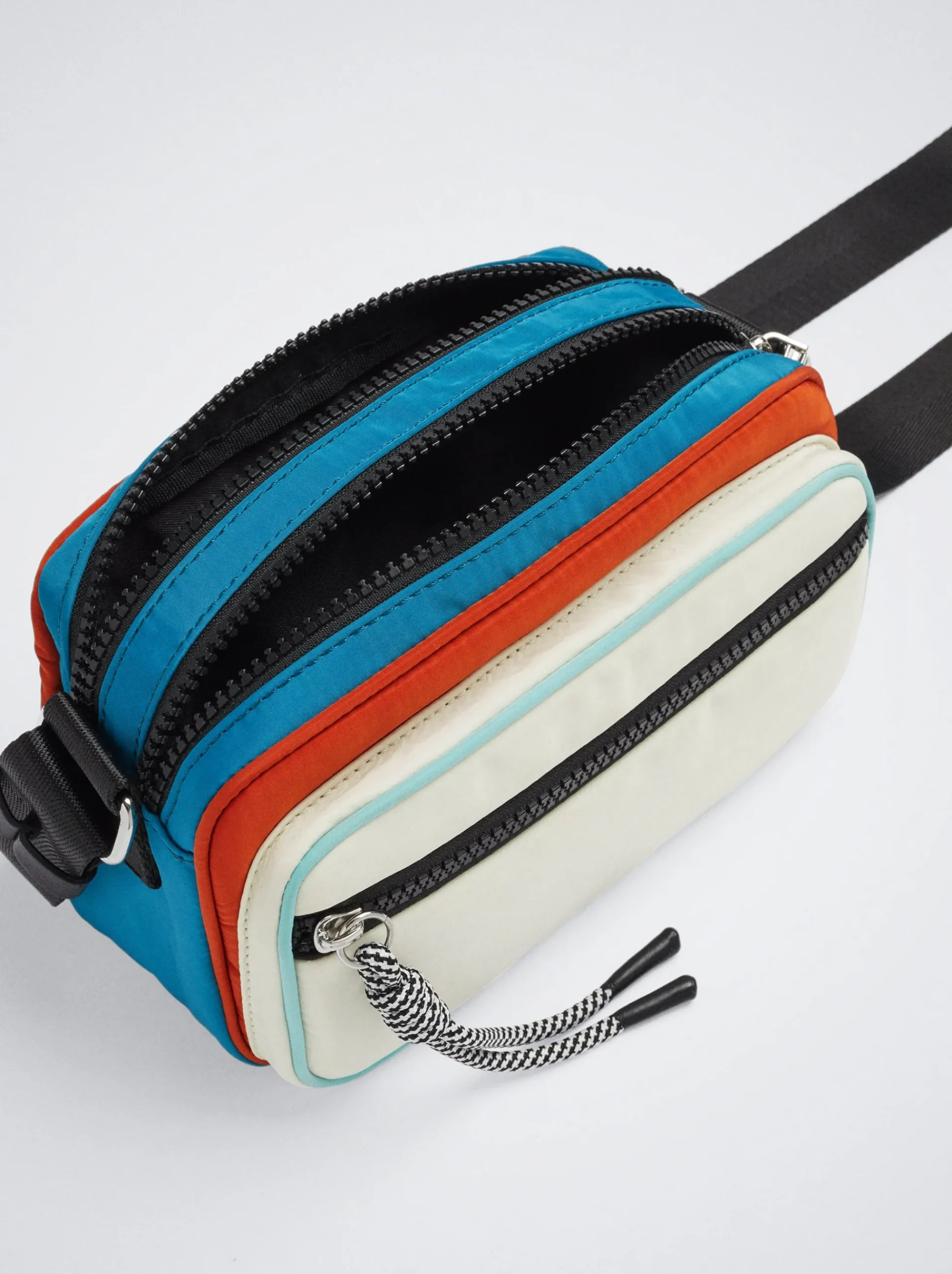 Colour Block Nylon Crossbody Bag|Parfois Shop