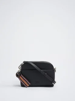 Crossbody Bag With Pendant|Parfois Flash Sale