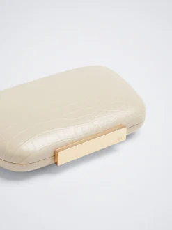 Embossed Animal Party Clutch|Parfois Outlet