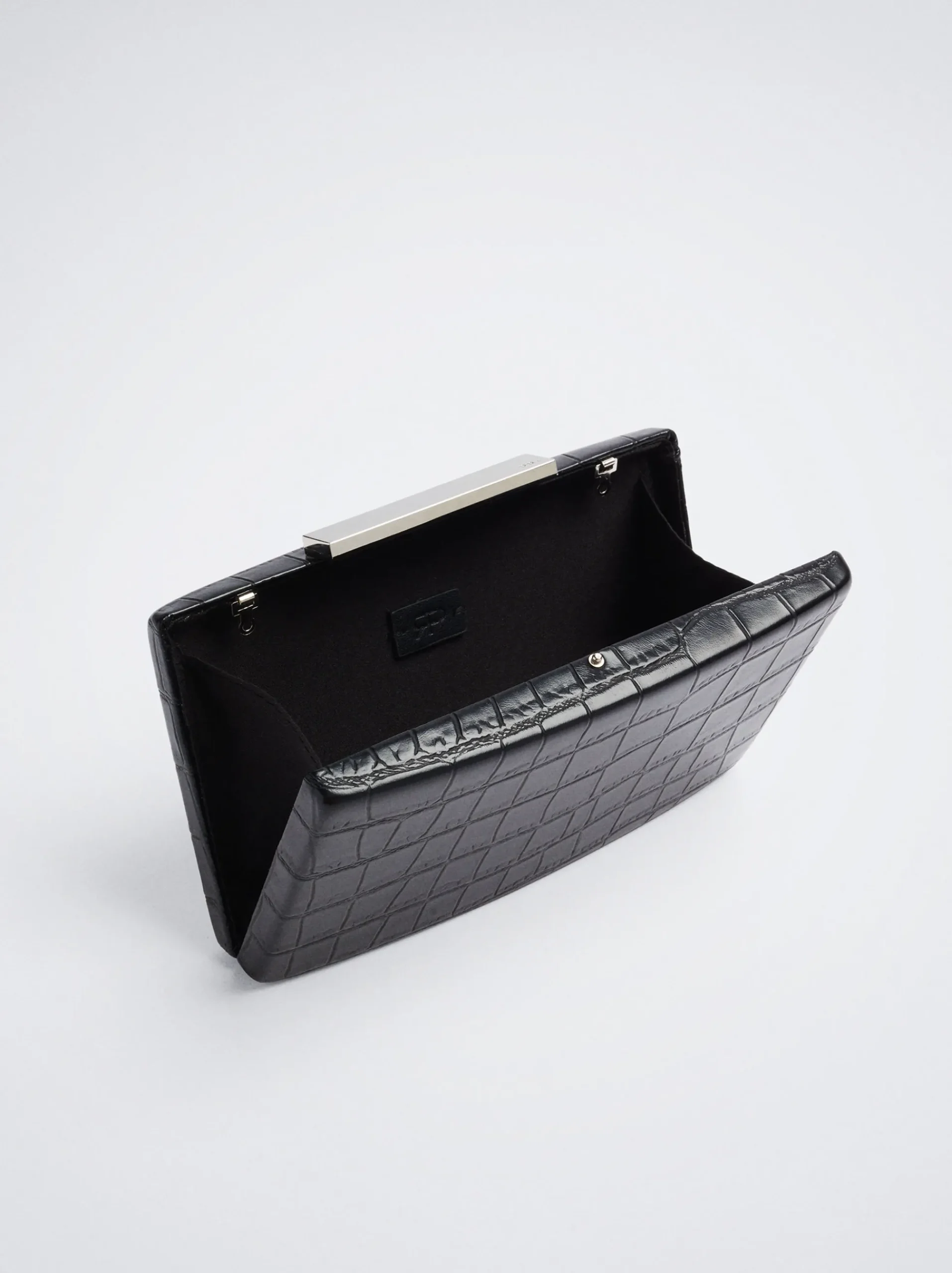 Embossed Animal Party Clutch|Parfois Store