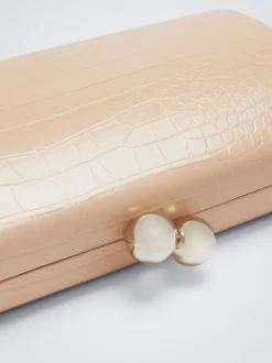 Embossed Animal Party Clutch|Parfois Shop