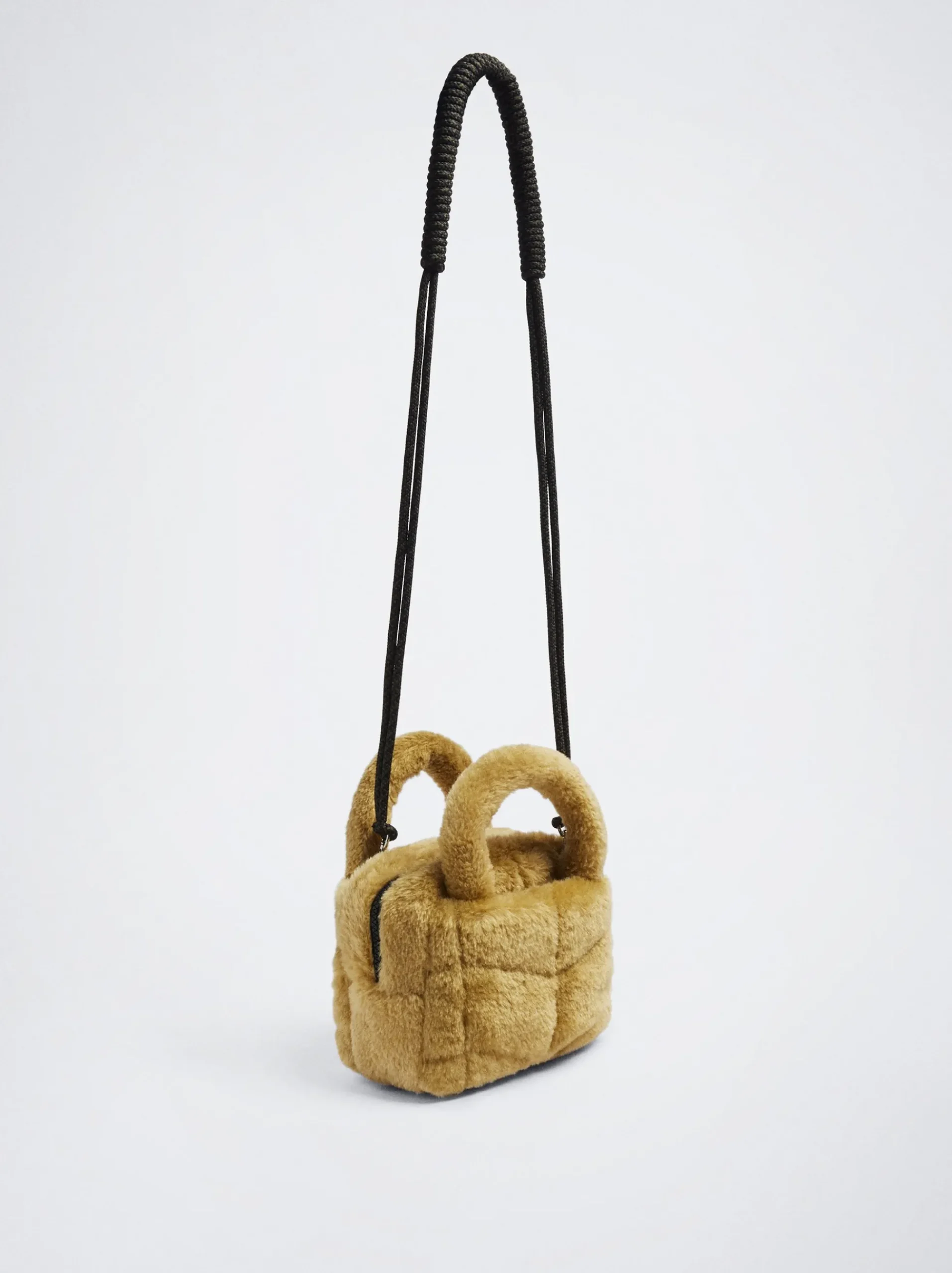 Faux Fur Crossbody Bag|Parfois Best Sale