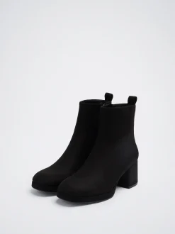 Faux Suede Ankle Boots|Parfois Fashion