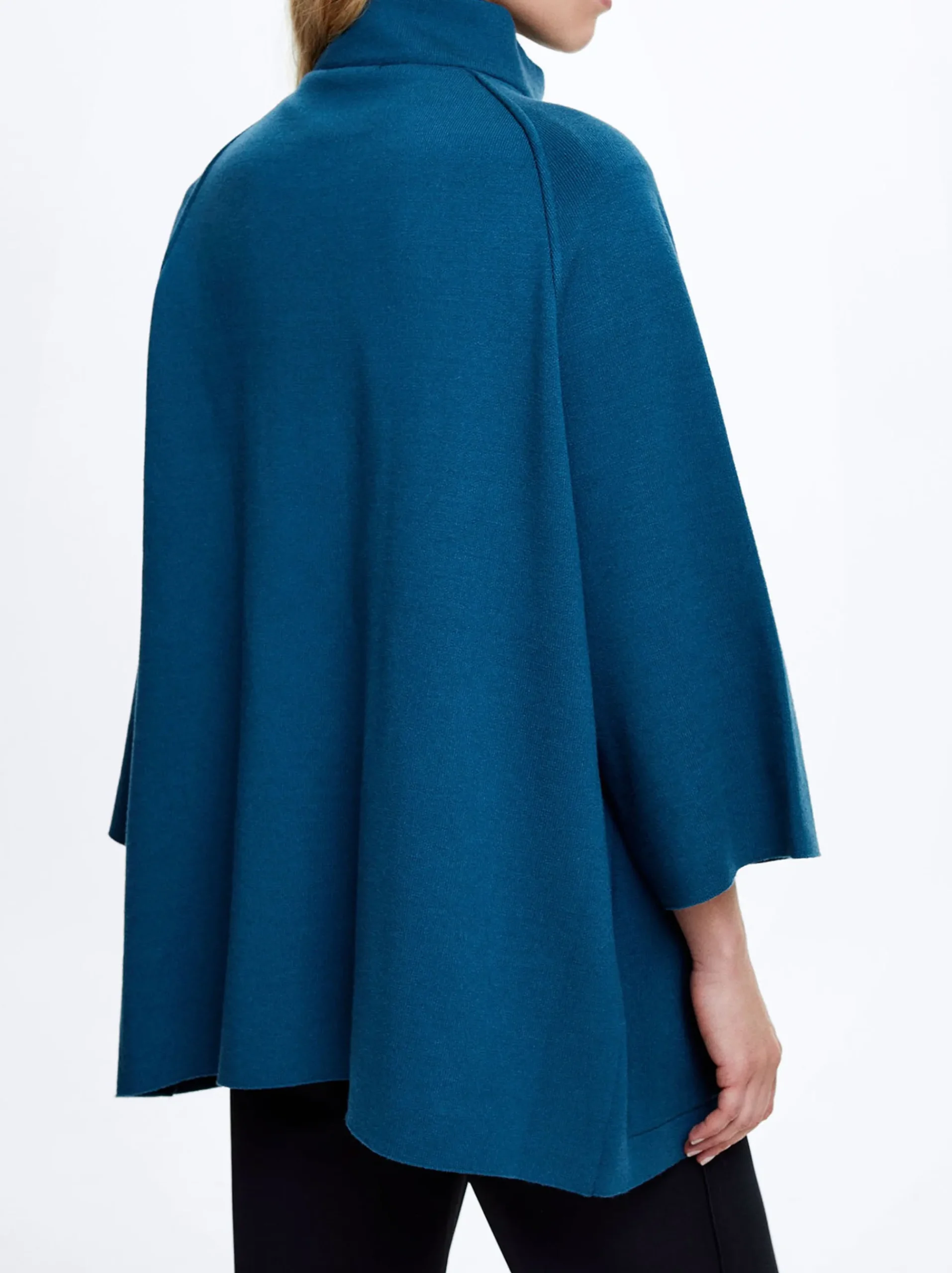 Knit Poncho With High Neck|Parfois Shop