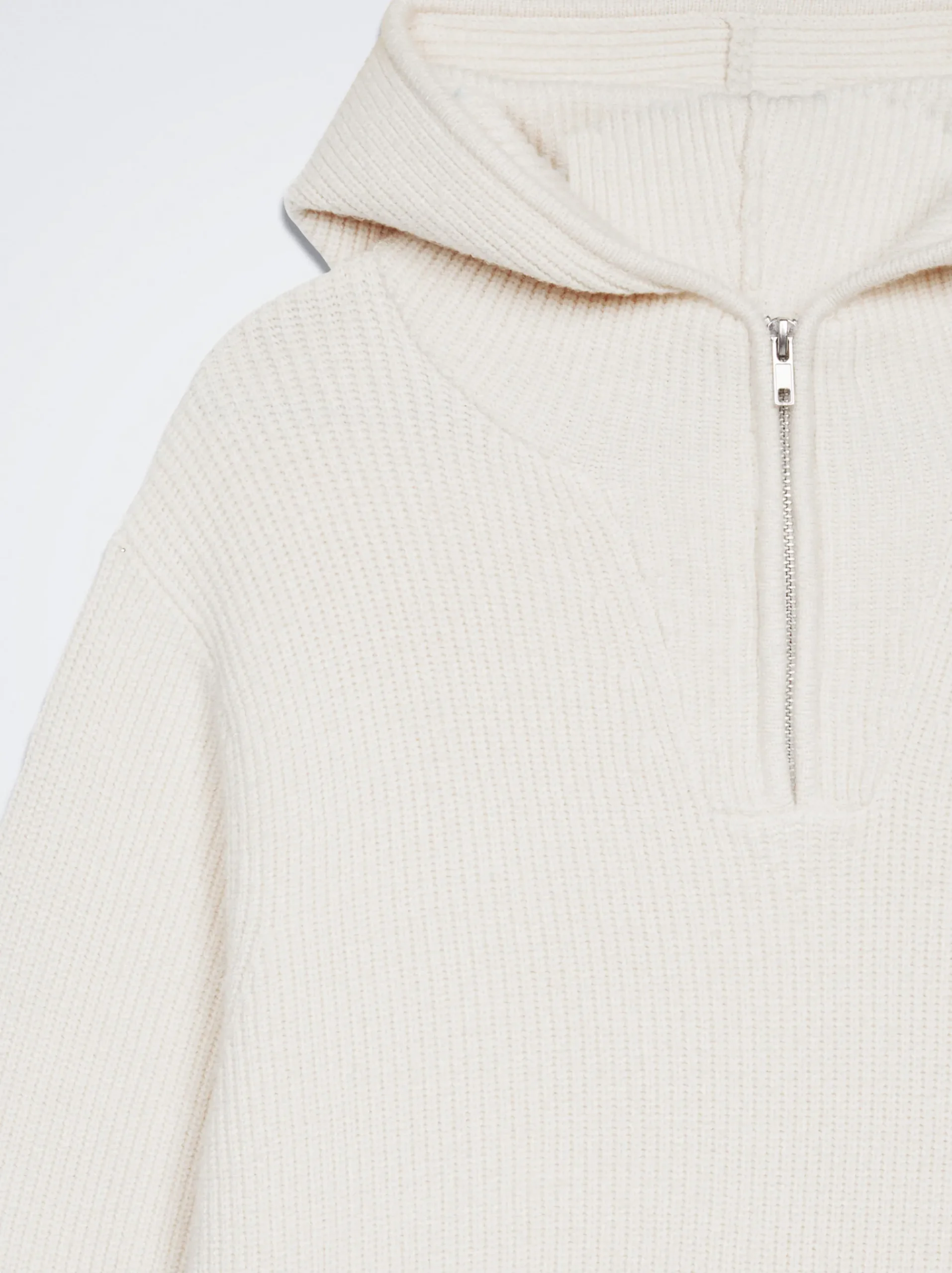 Knitted Dress With Hood|Parfois Hot