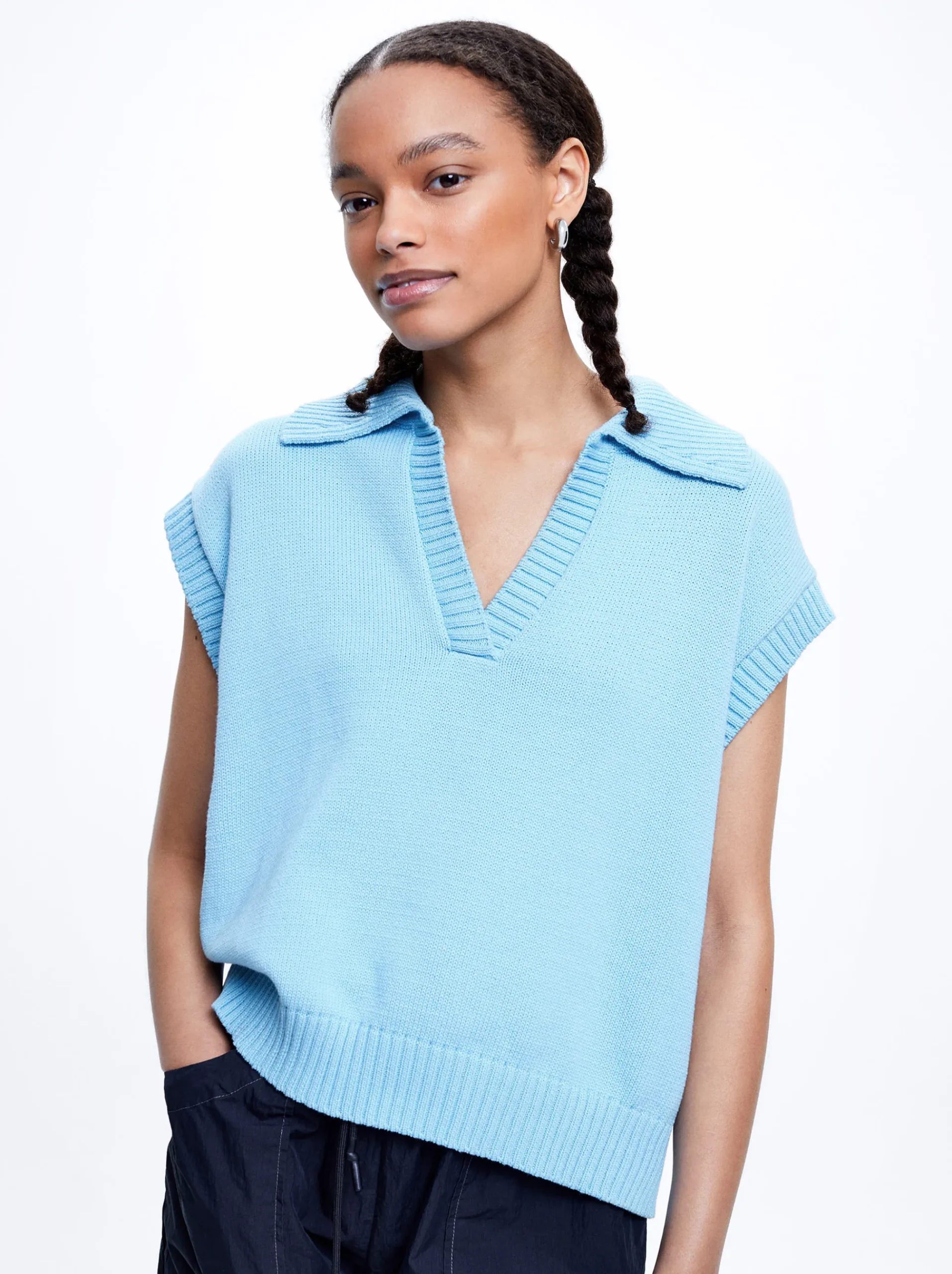 Knitted V-Neck Vest|Parfois Discount