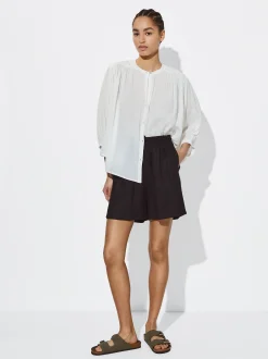 Linen Shorts With Elastic Waistband|Parfois Hot