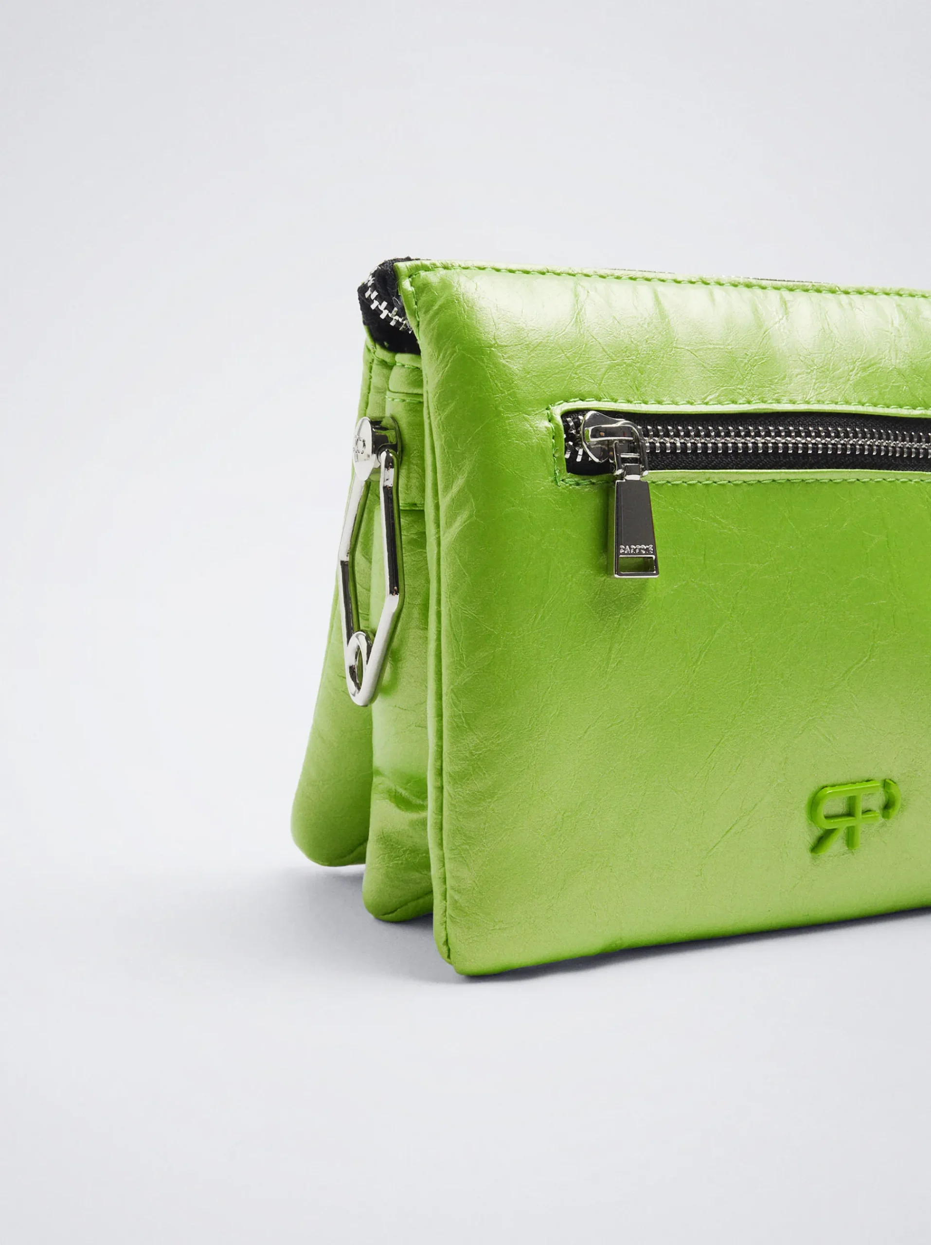 Metallic Crossbody Bag|Parfois Store