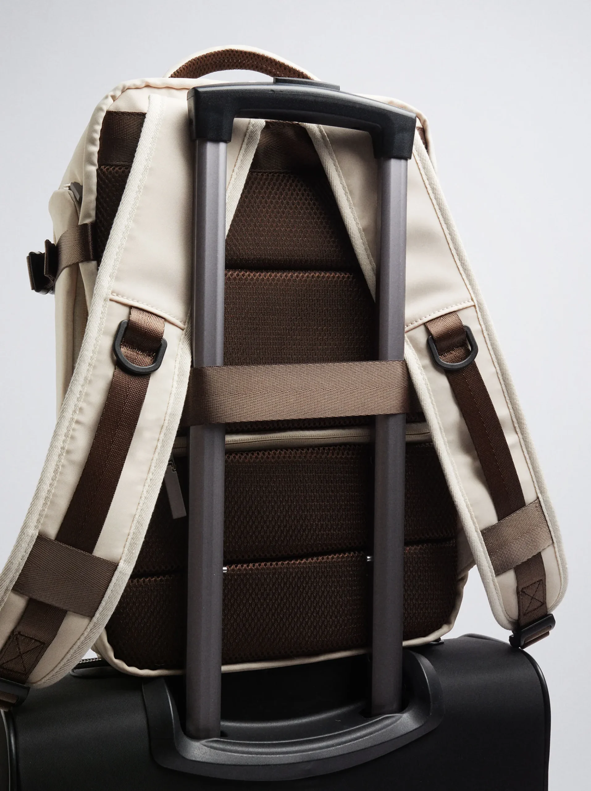 Nylon Cabin Backpack|Parfois Fashion