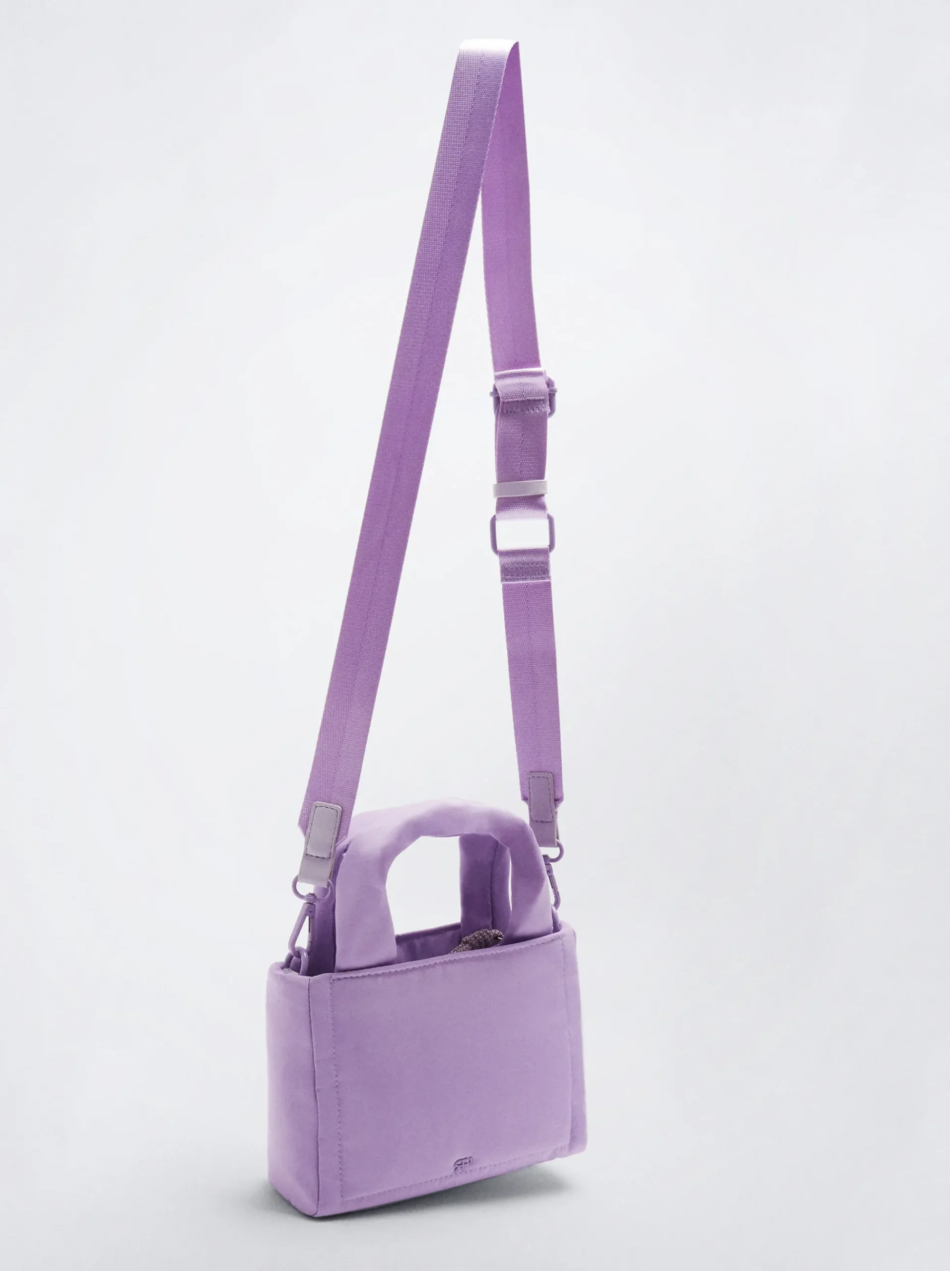 Nylon Heart Crossbody Bag|Parfois Outlet