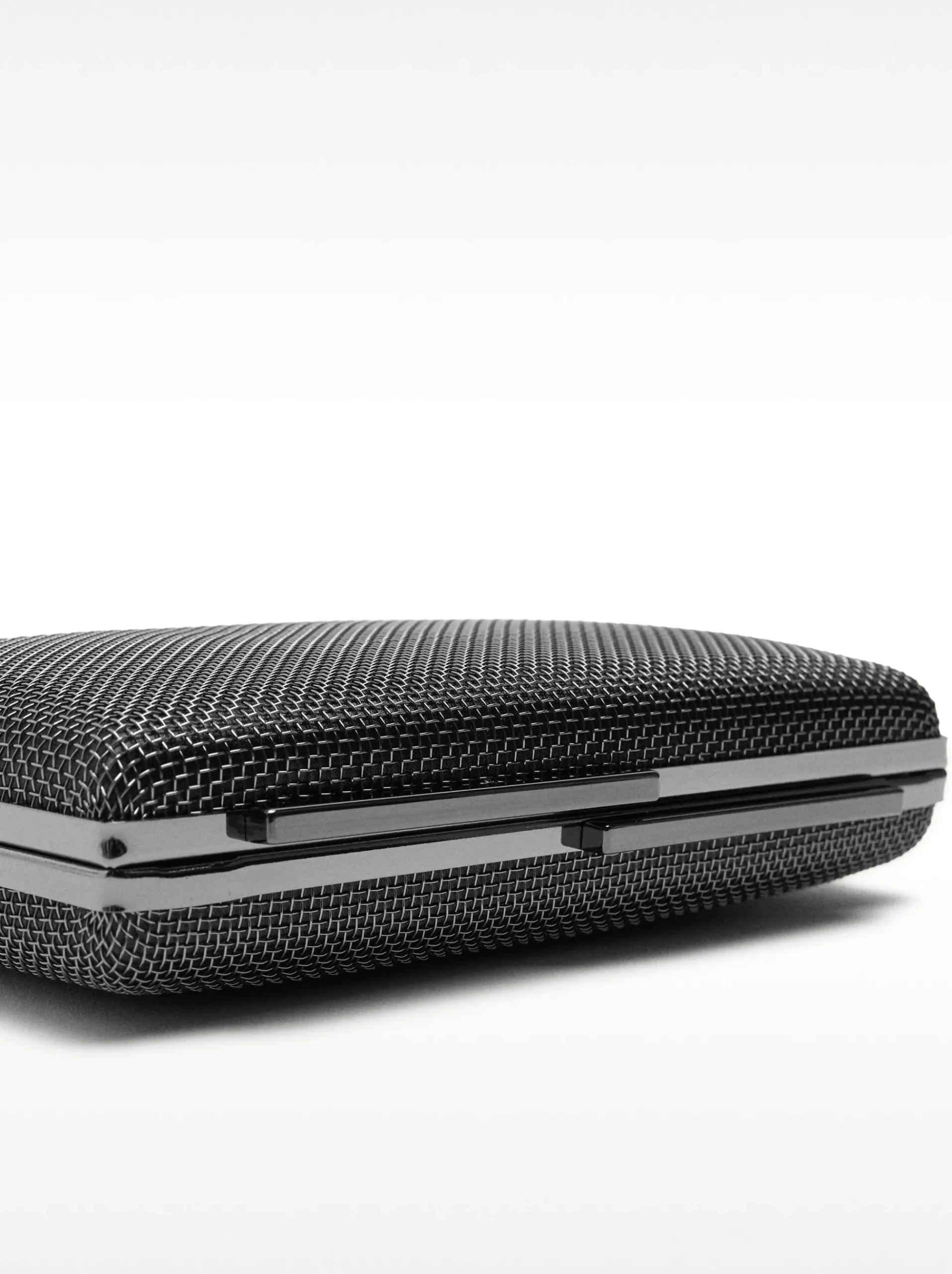 Party Clutch With Chain Handle|Parfois Hot