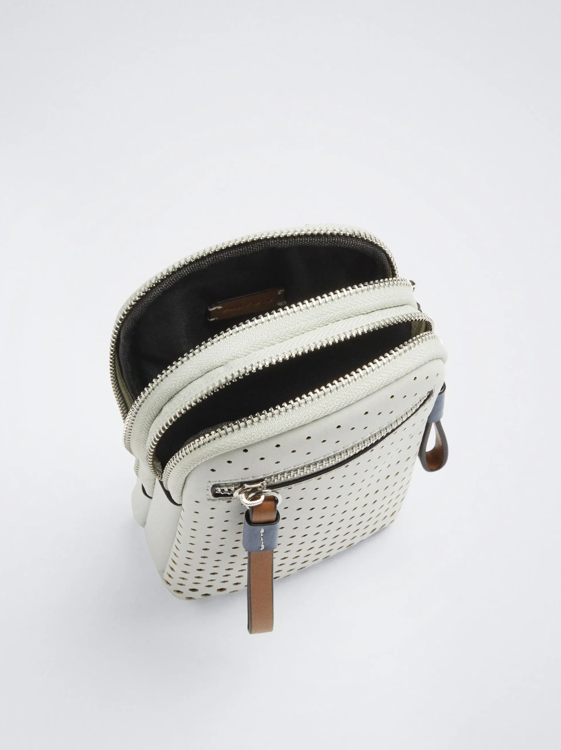 Perforated Detail Mobile Phone Case|Parfois Best Sale