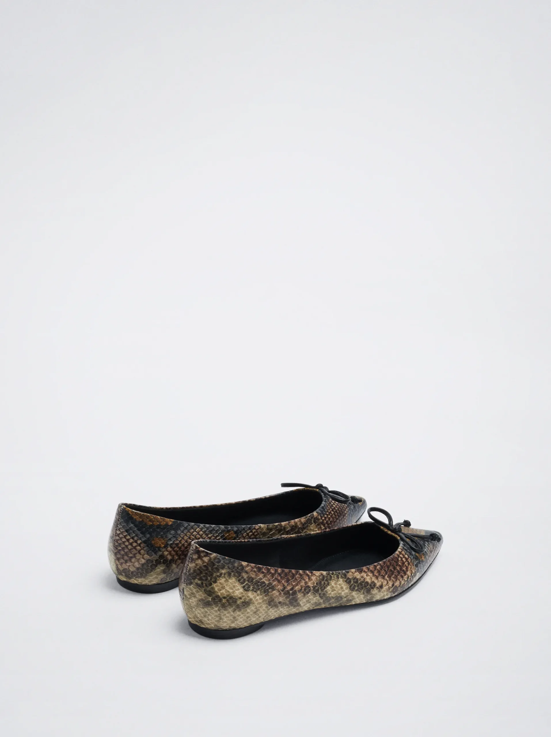 Pointy Ballerina With Bow|Parfois Store
