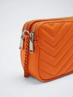 Quilted Crossbody Bag With Chain|Parfois Shop