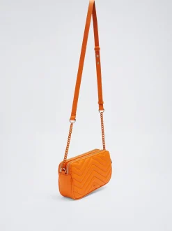 Quilted Crossbody Bag With Chain|Parfois Shop