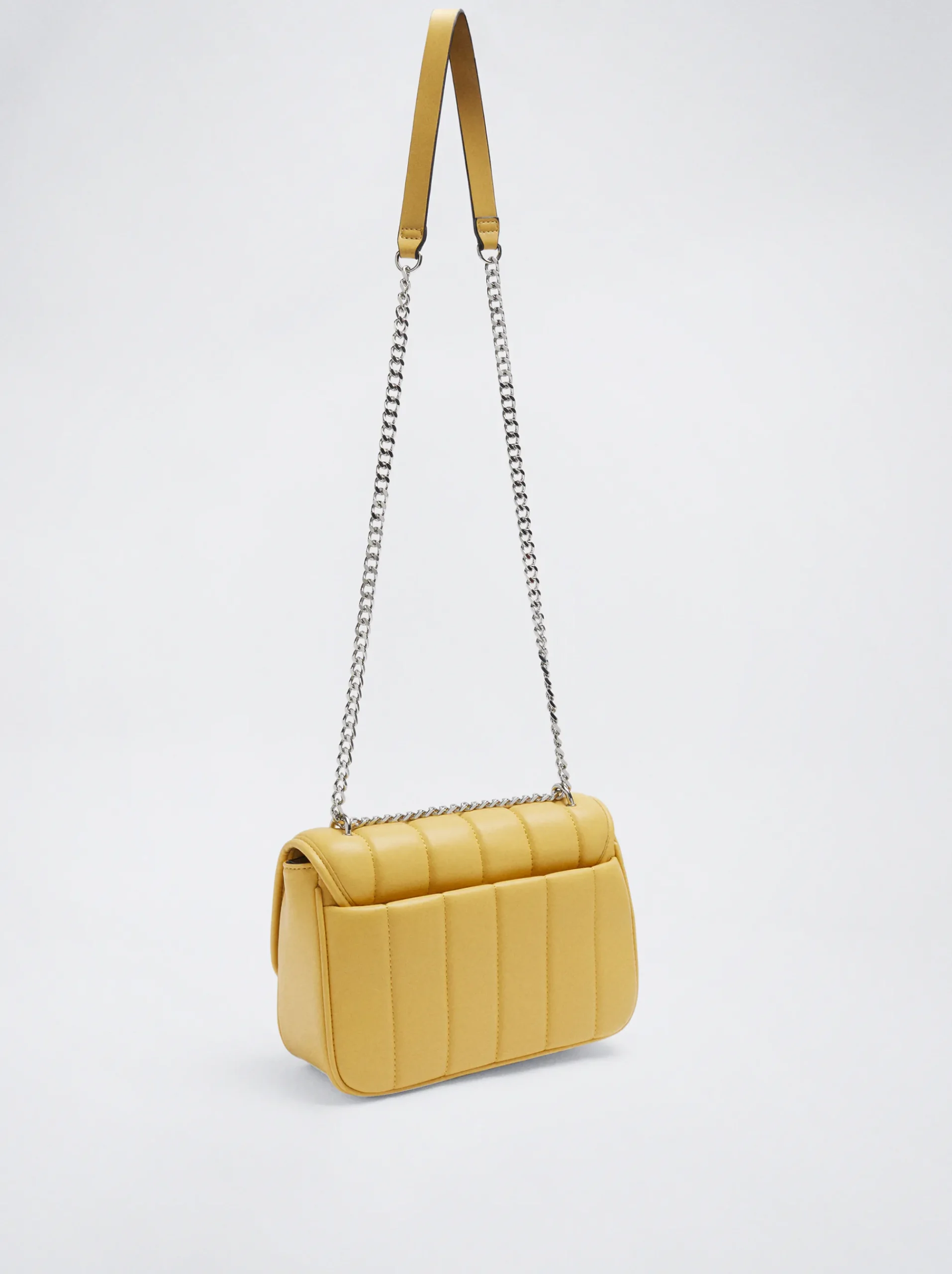 Quilted Crossbody Bag With Chain|Parfois Fashion