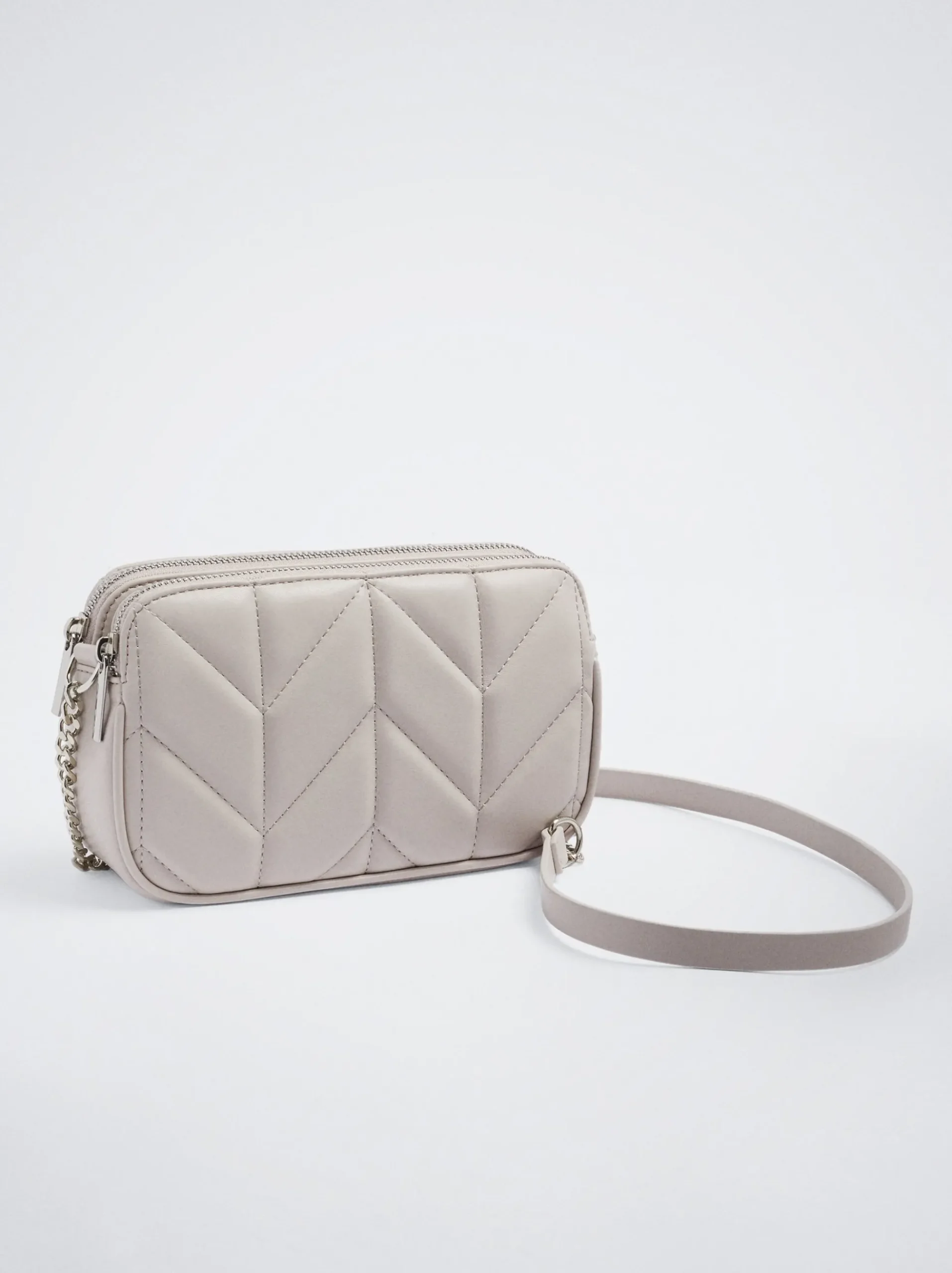 Quilted Crossbody Bag With Chain|Parfois Store