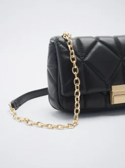 Quilted Crossbody Bag With Chain|Parfois Outlet
