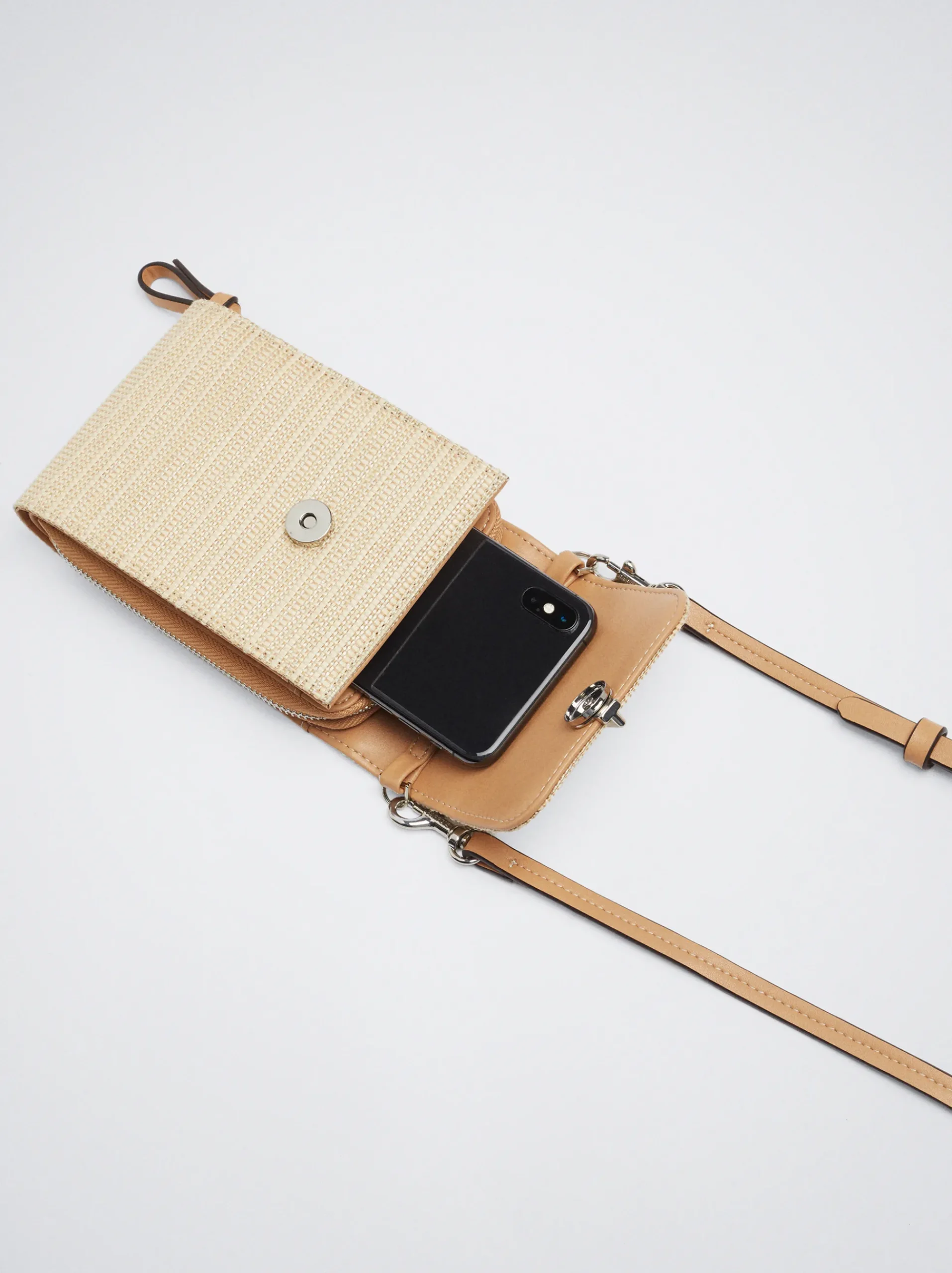 Straw-Effect Mobile Phone Bag|Parfois Hot