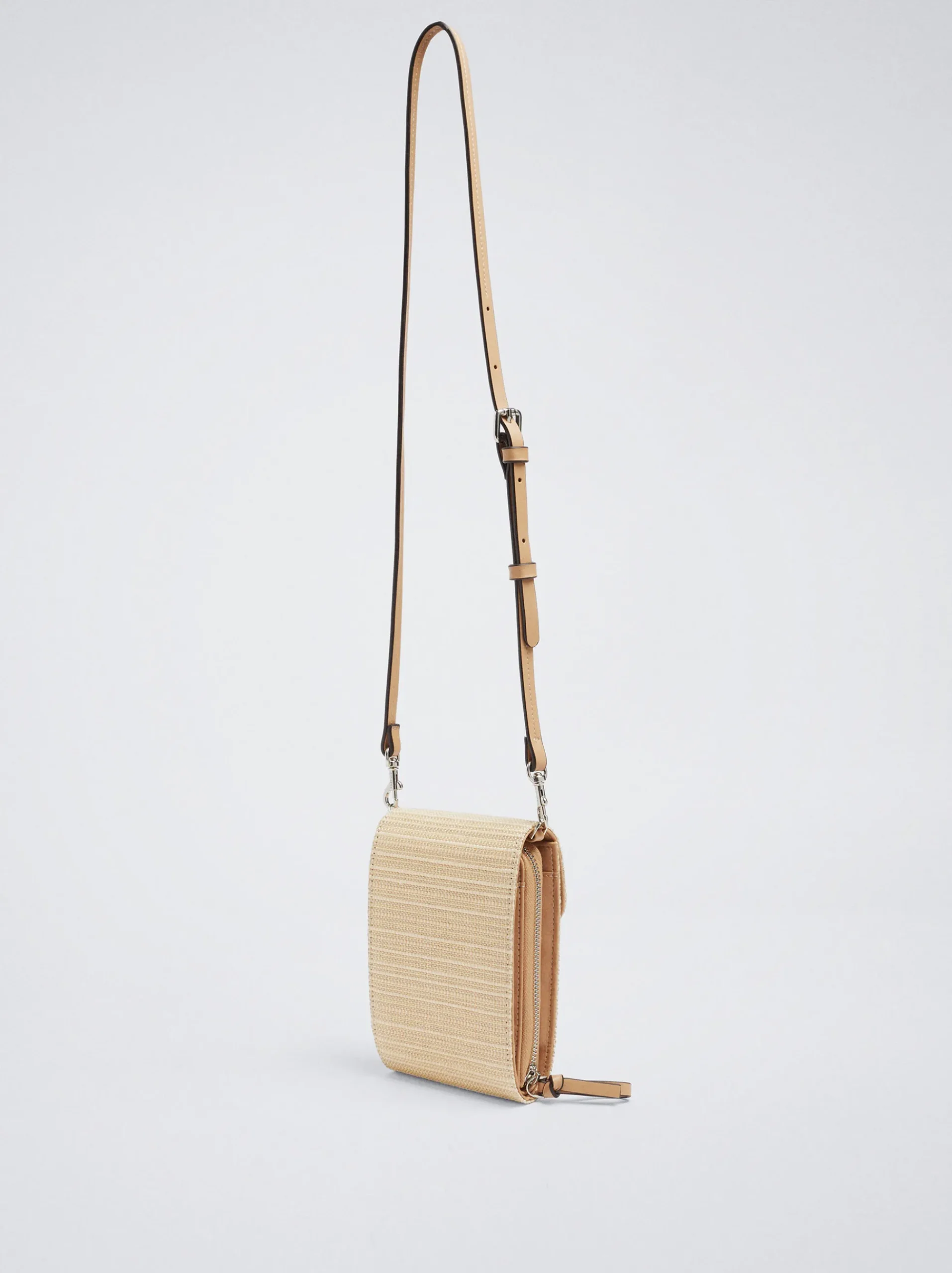 Straw-Effect Mobile Phone Bag|Parfois Hot