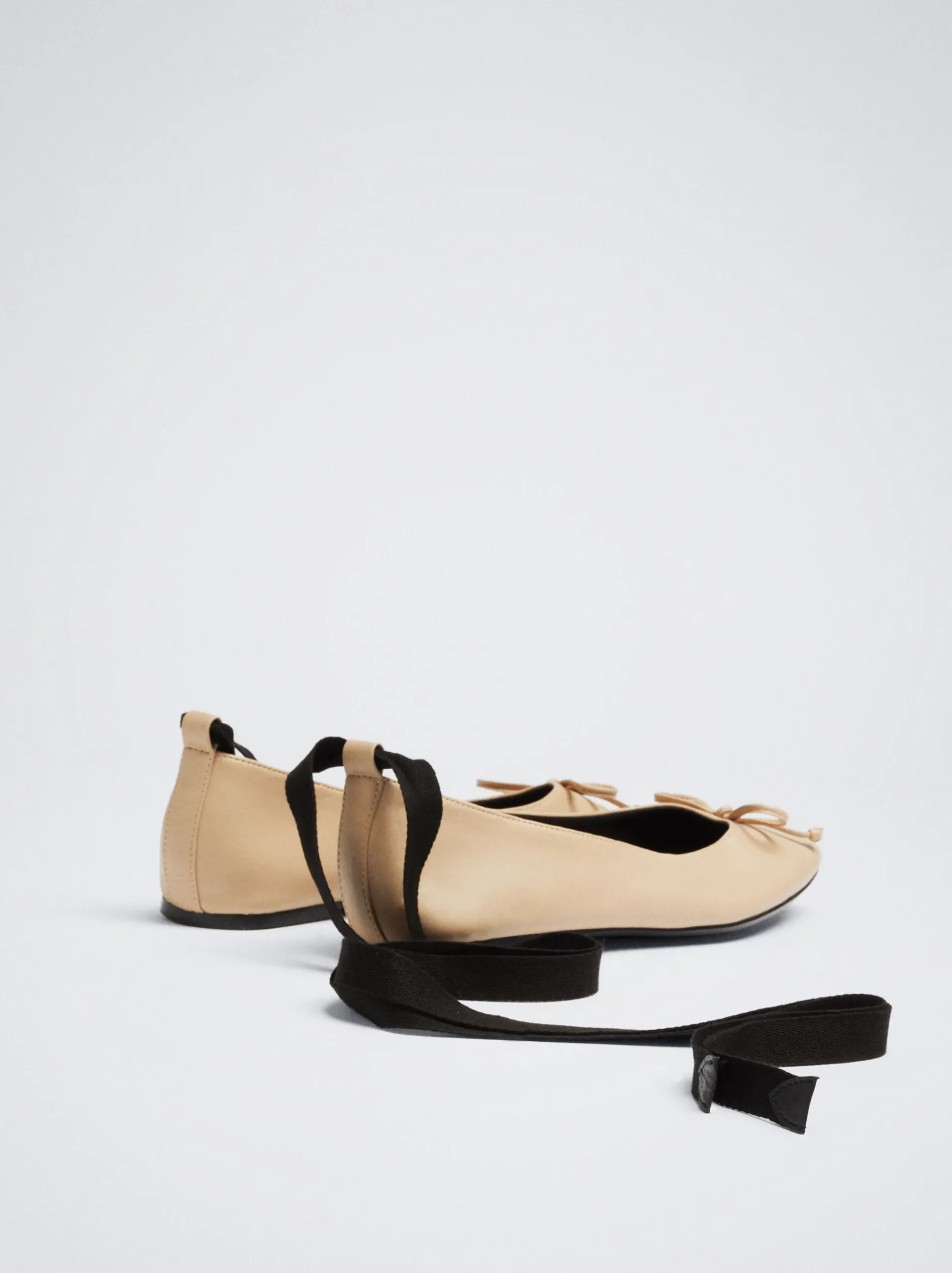Tied Ballerinas With Bow|Parfois Discount