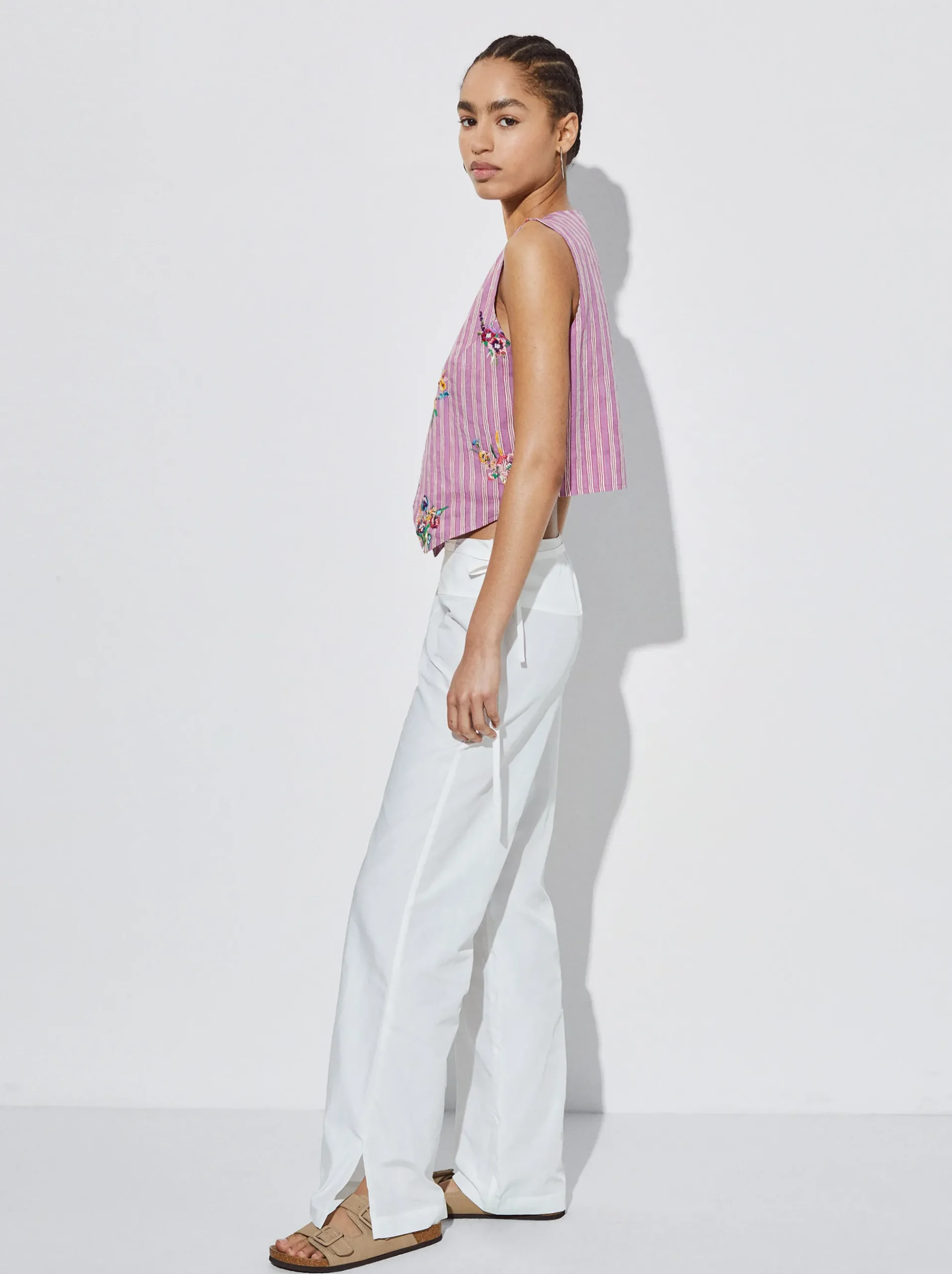 Vest With Embroidery|Parfois Sale