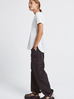 V-Neck Basic T-Shirt|Parfois Shop